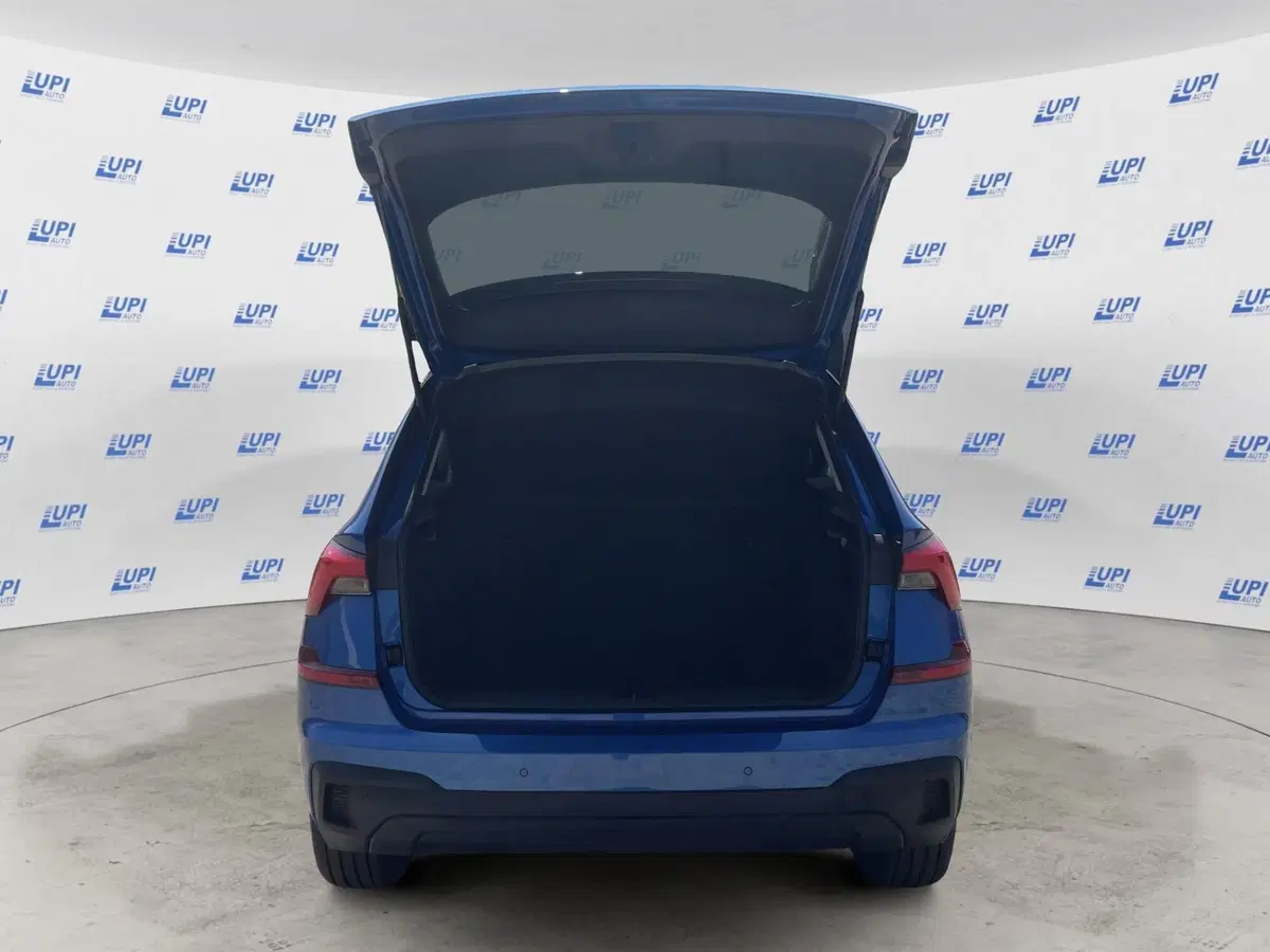 Skoda Kamiq nuova a Prato (13)