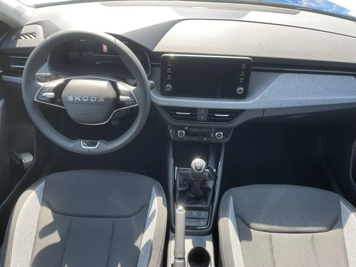 Skoda Kamiq nuova a Prato (9)