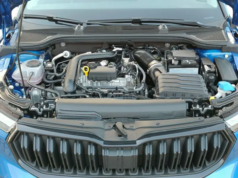 Skoda Kamiq nuova a Prato (16)