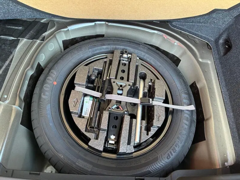 Skoda Kamiq nuova a Prato (11)