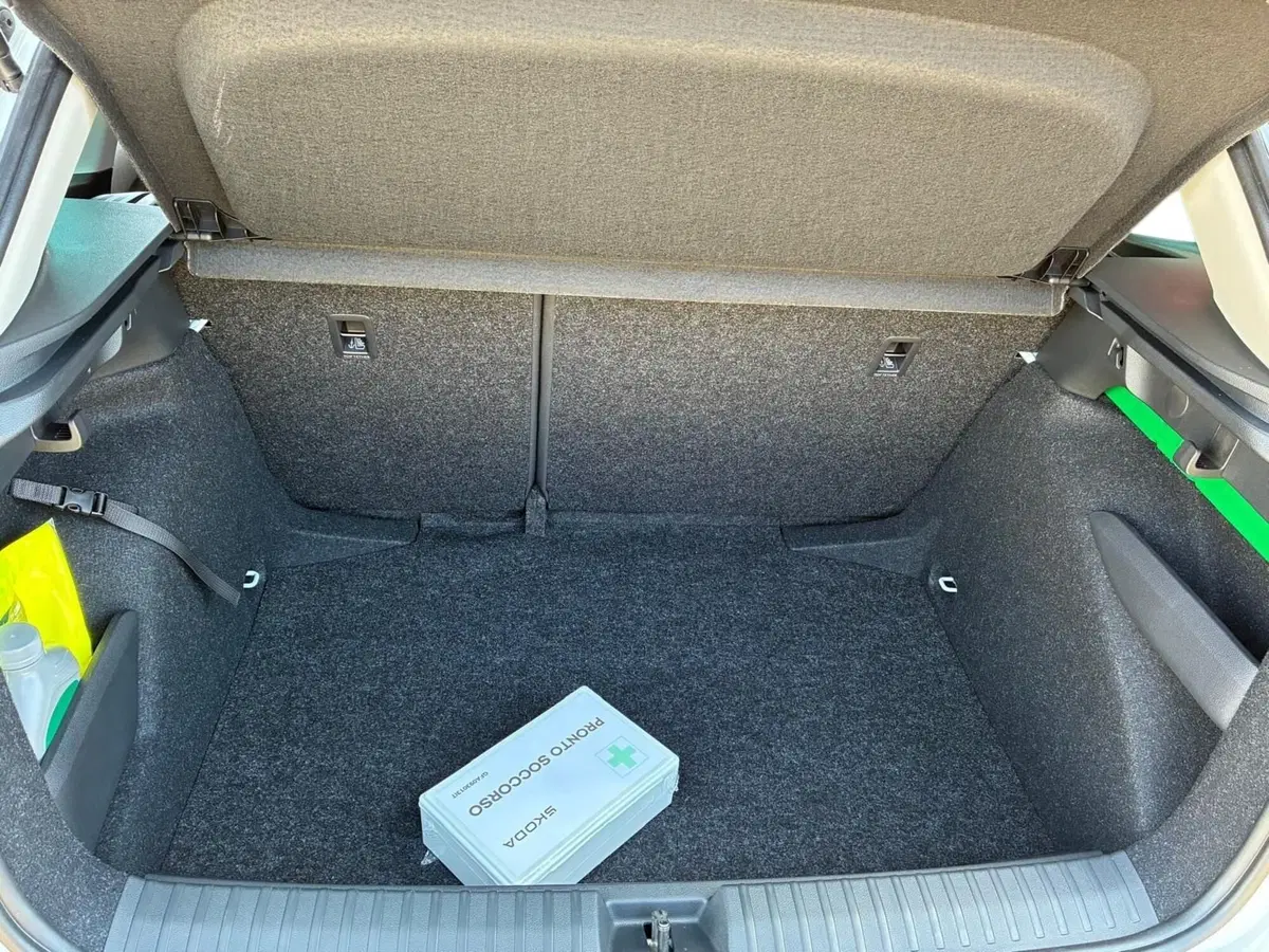 Skoda Kamiq nuova a Prato (14)