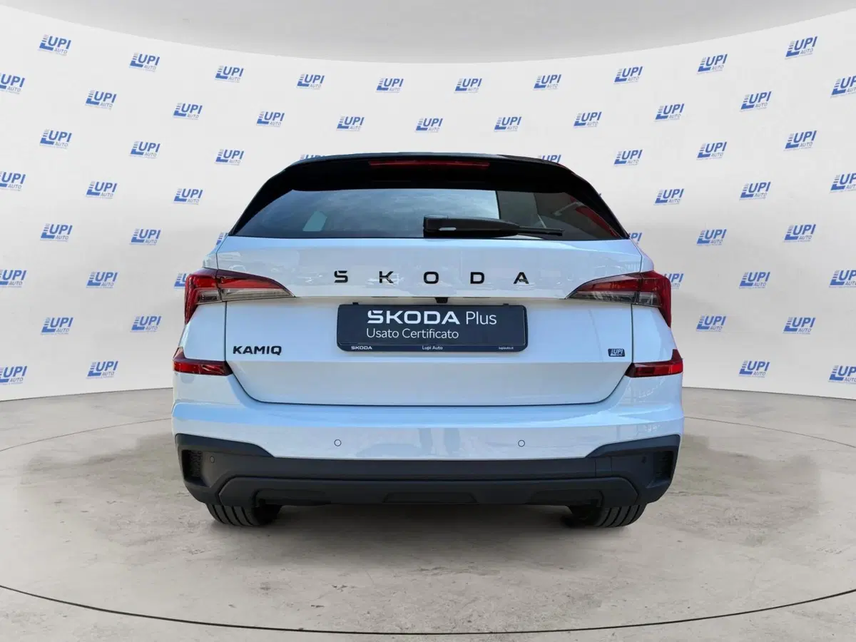 Skoda Kamiq nuova a Prato (2)