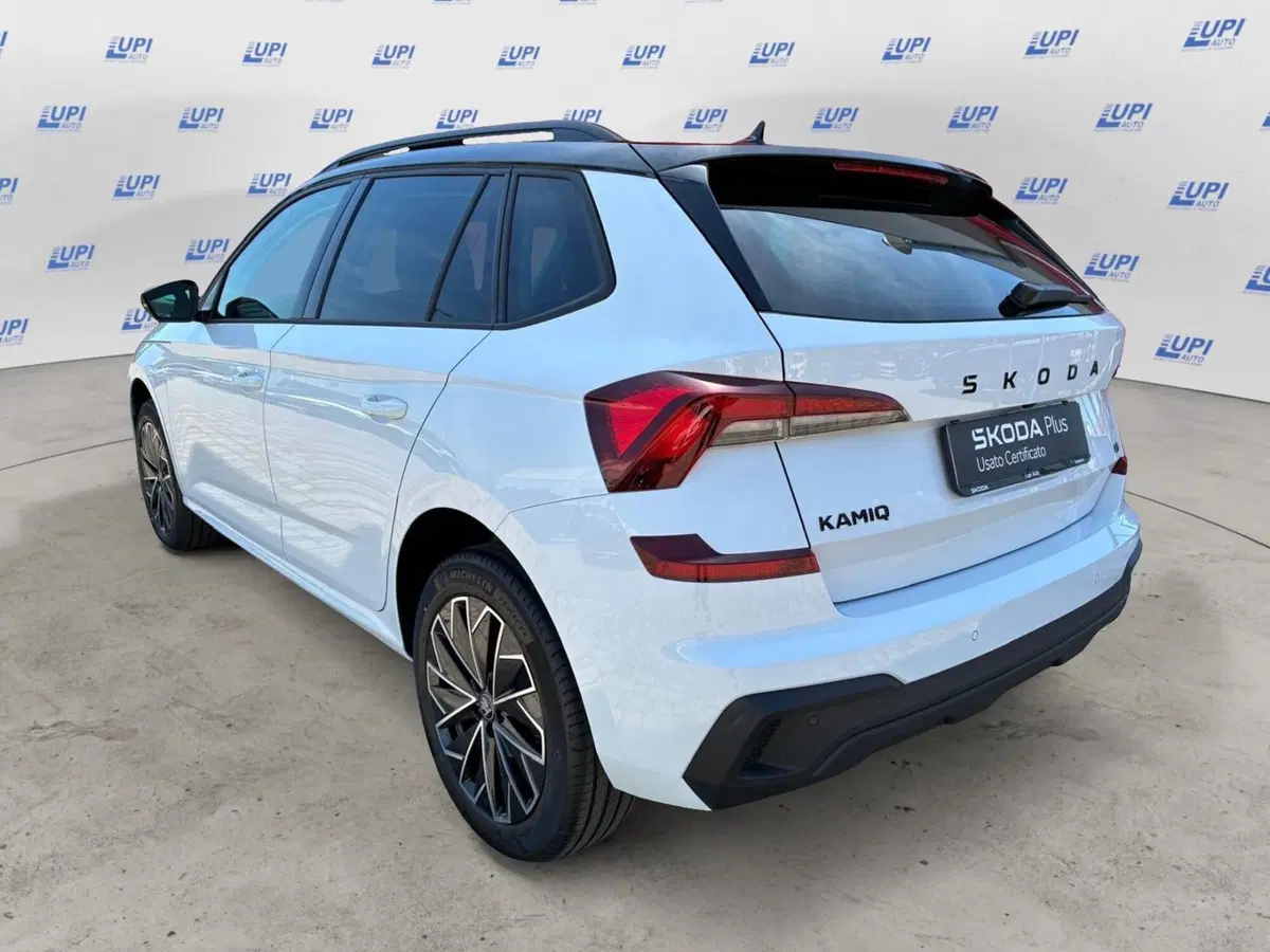 Skoda Kamiq nuova a Prato (4)