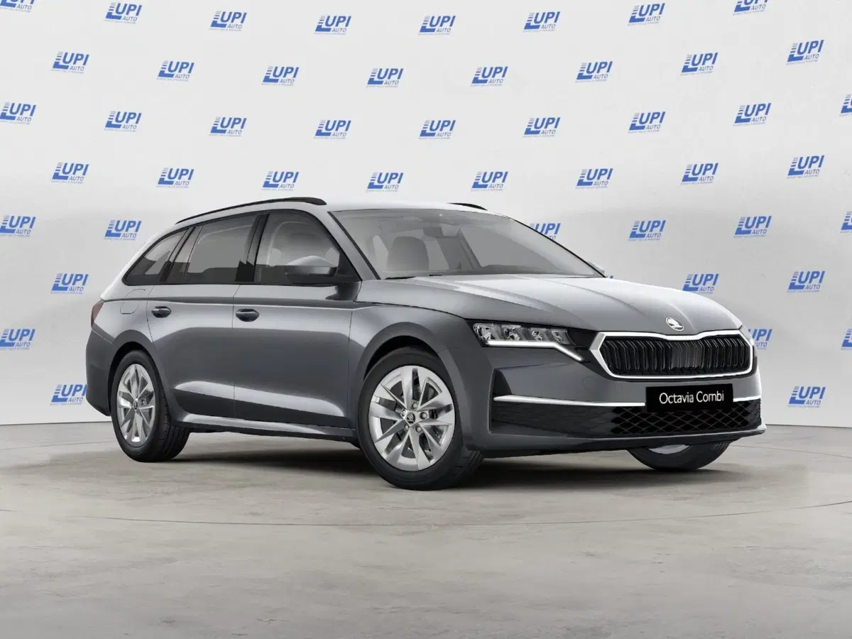 Skoda Octavia Station Wagon nuova a Prato (3)