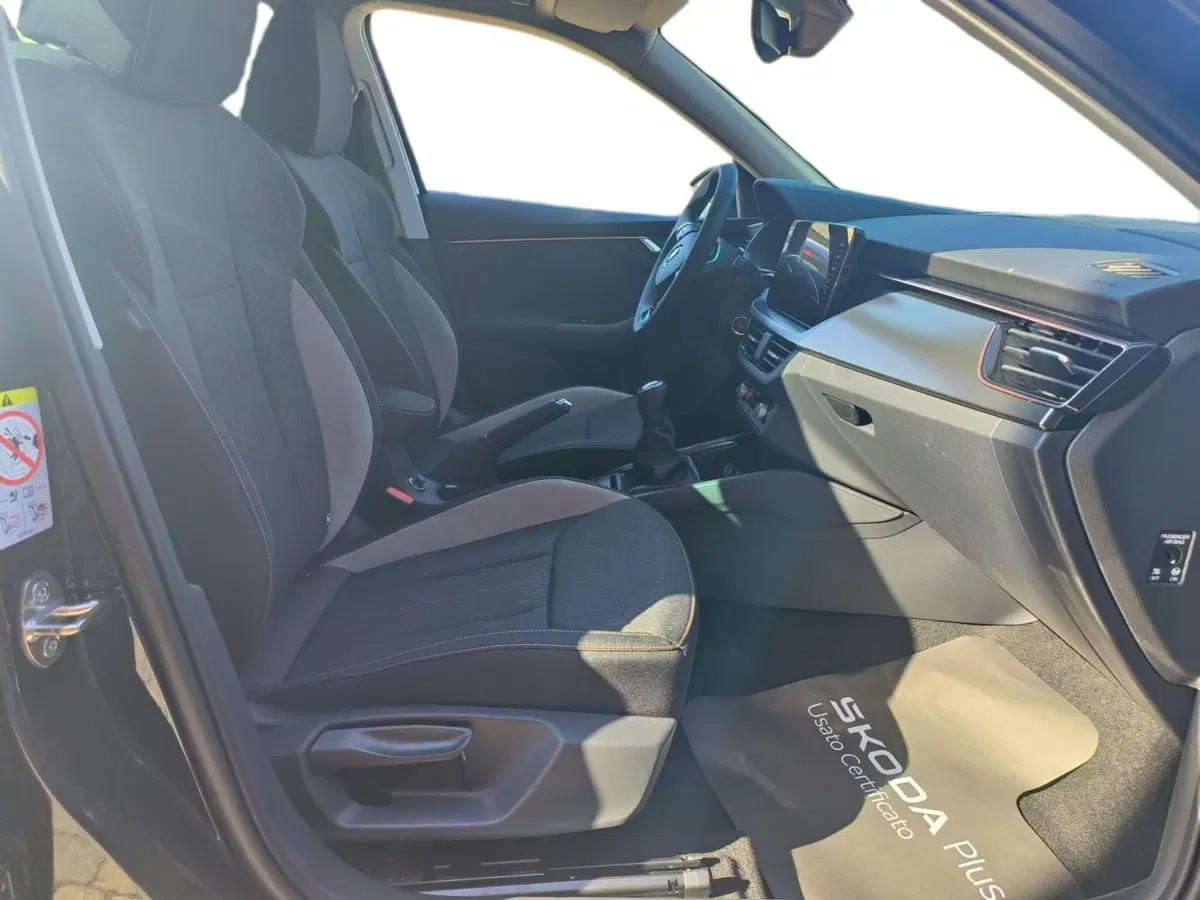 Skoda Kamiq nuova a Pistoia (13)