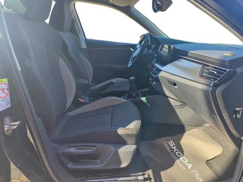Skoda Kamiq nuova a Pistoia (13)