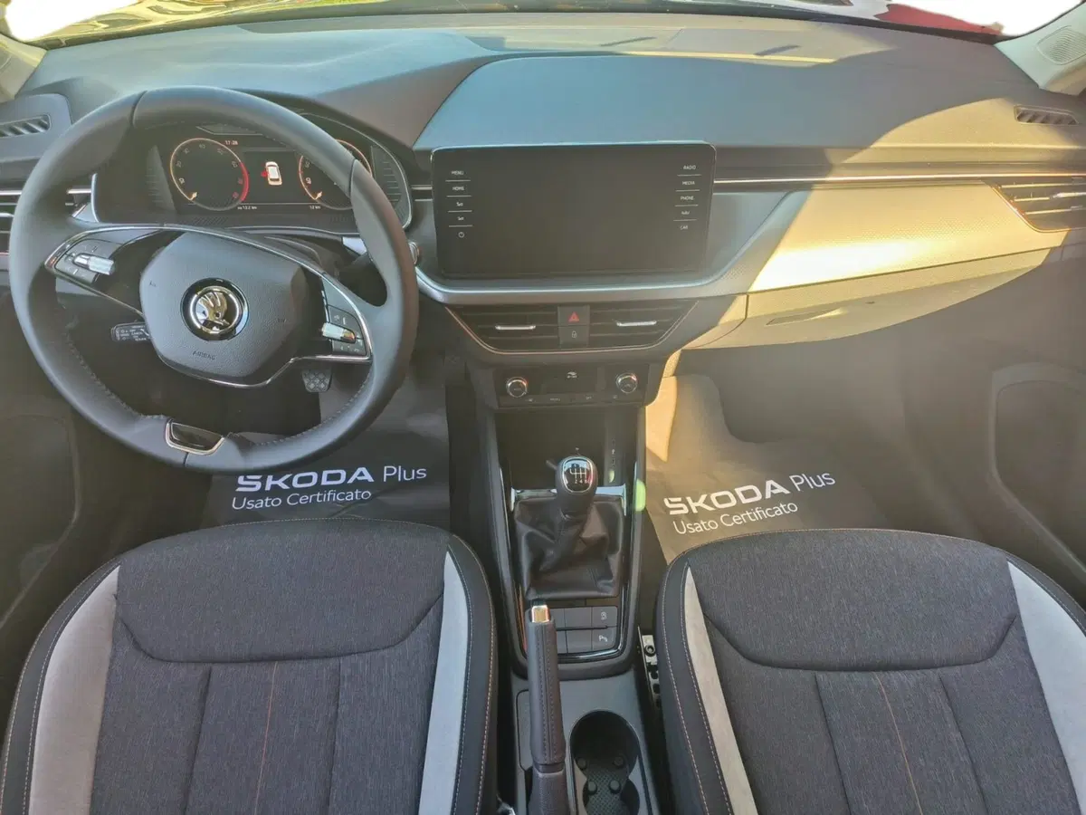 Skoda Kamiq nuova a Pistoia (7)