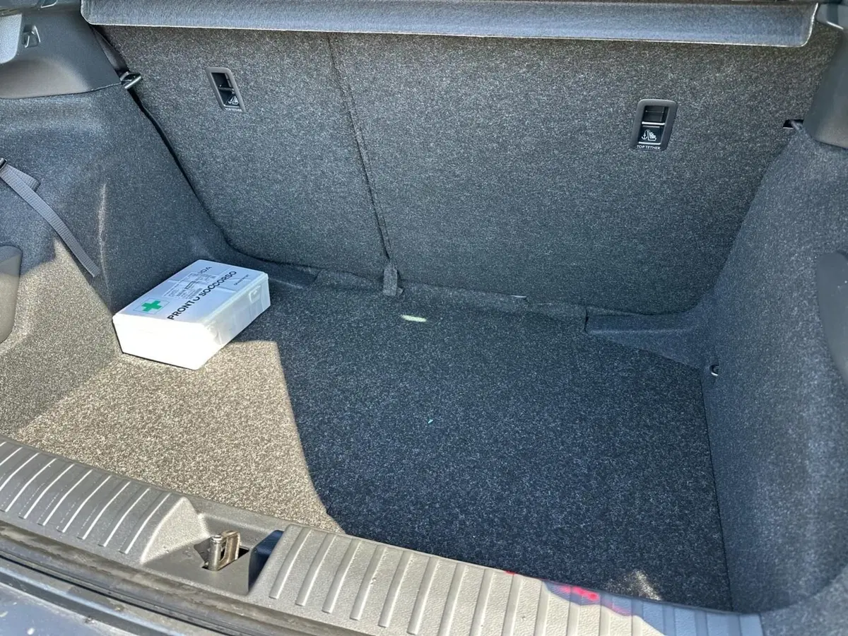 Skoda Kamiq nuova a Pistoia (11)
