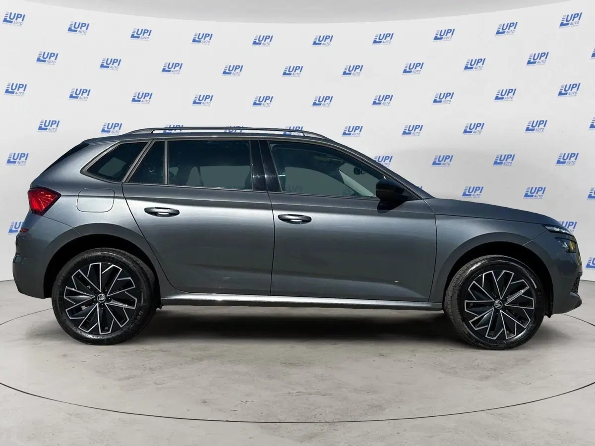 Skoda Kamiq nuova a Pistoia (3)