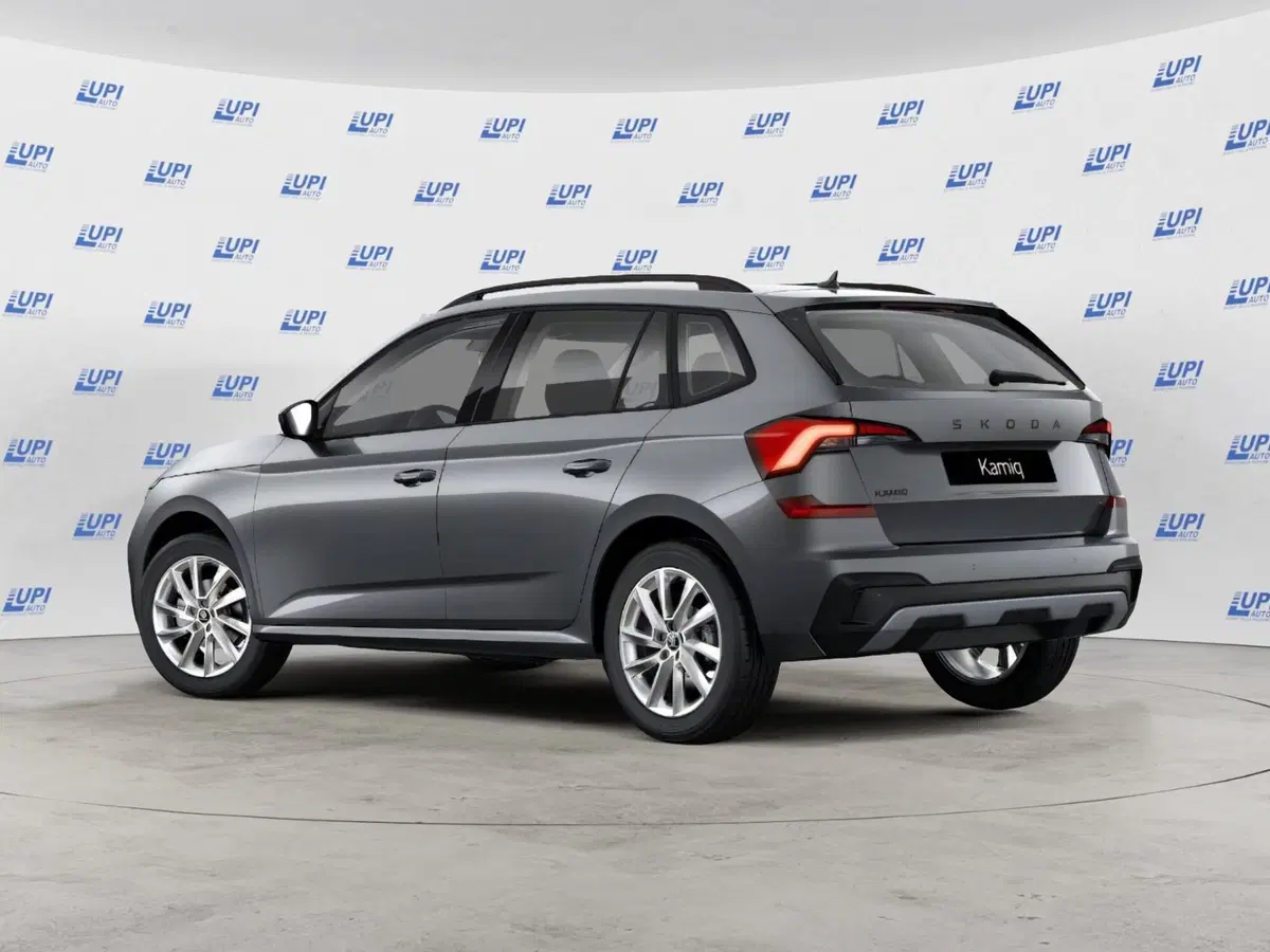 Skoda Kamiq nuova a Prato (4)
