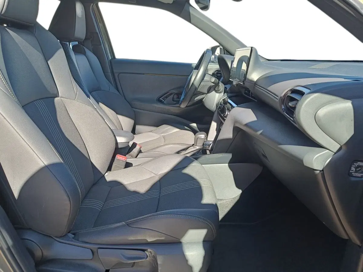 Toyota Yaris Cross usata a Pistoia (12)