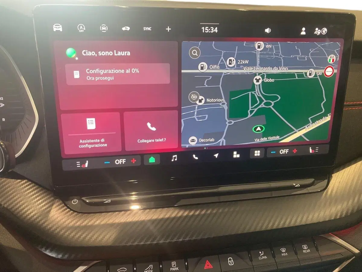 Skoda Octavia Station Wagon nuova a Prato (8)