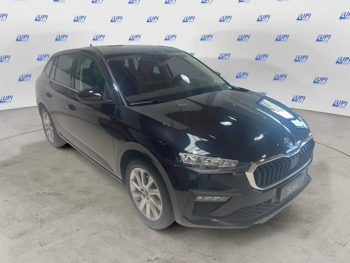Skoda Scala nuova a Prato (2)