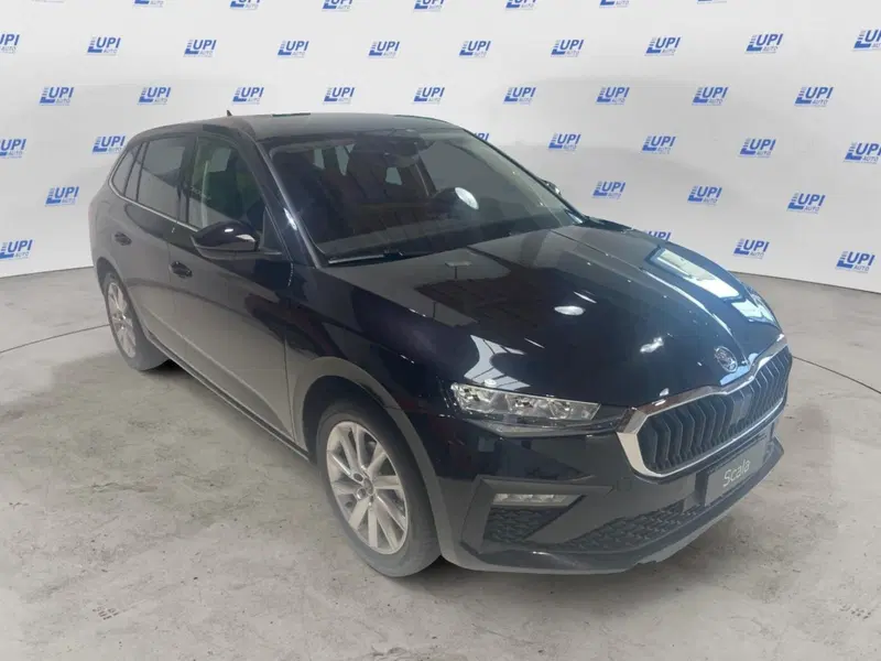 Skoda Scala nuova a Prato (2)