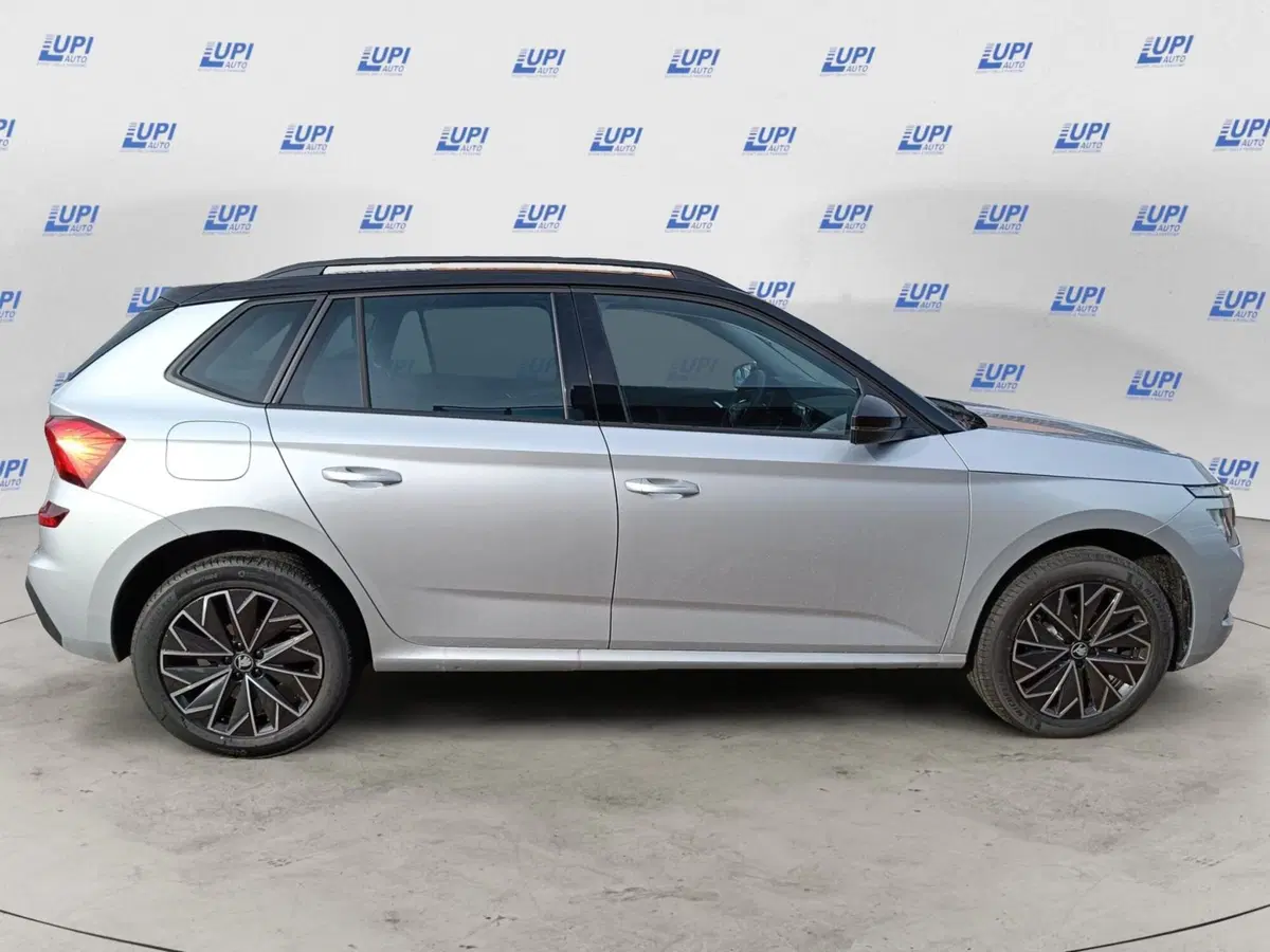 Skoda Kamiq nuova a Prato (7)