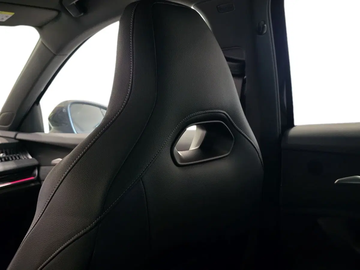 Skoda Superb nuova a Prato (16)