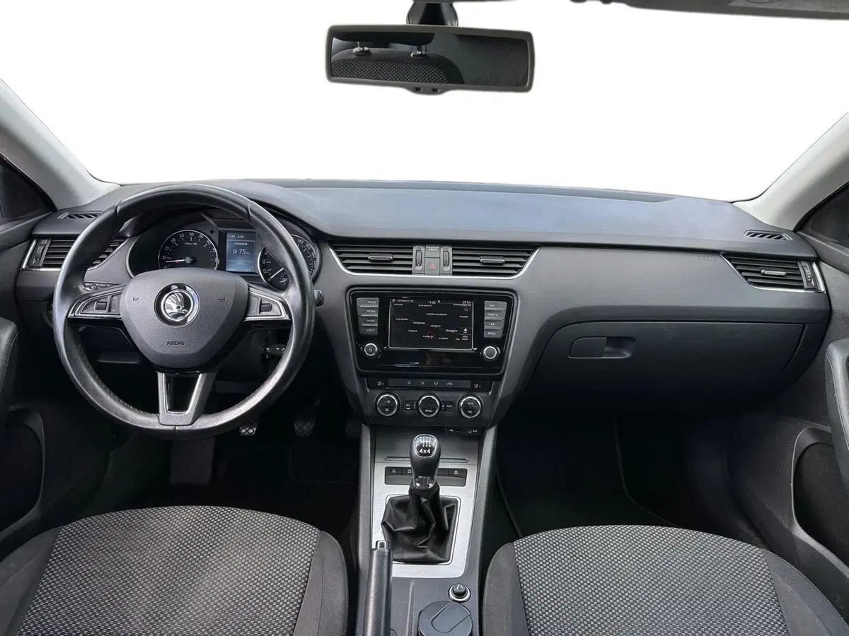 Skoda Octavia Station Wagon usata a Pistoia (7)