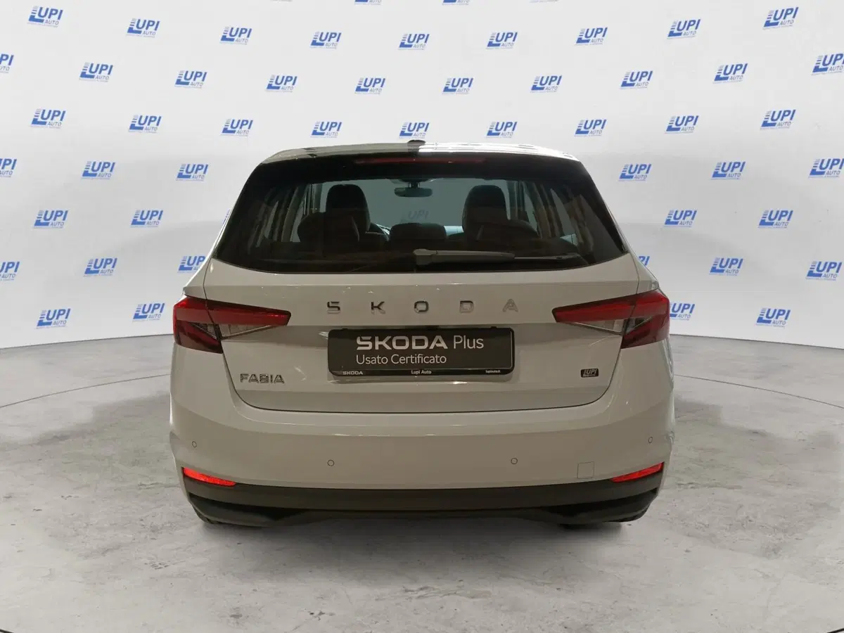 Skoda Fabia nuova a Prato (2)