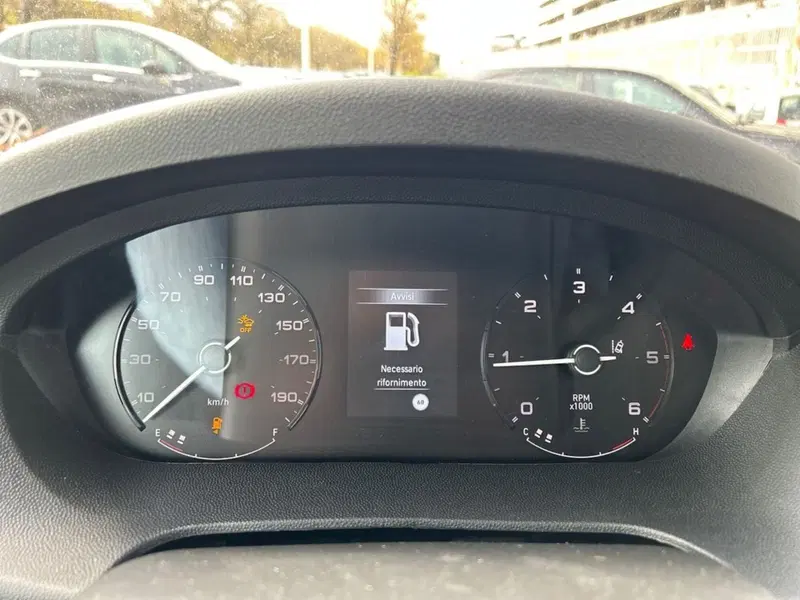 Toyota Proace Max Furgone nuova a Milano (8)