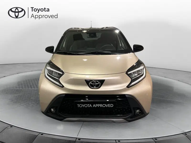 Toyota Aygo X usata a Milano (4)