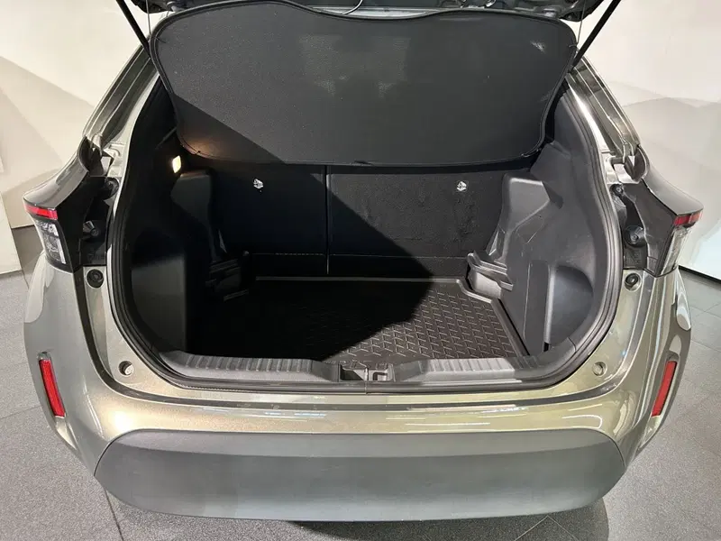 Toyota Yaris Cross usata a Milano (11)