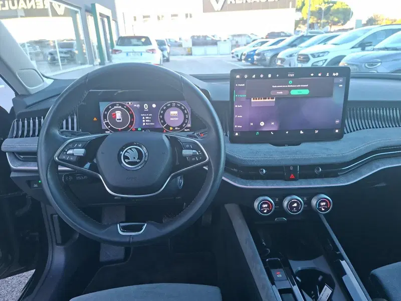 Skoda Superb usata a Ancona (17)