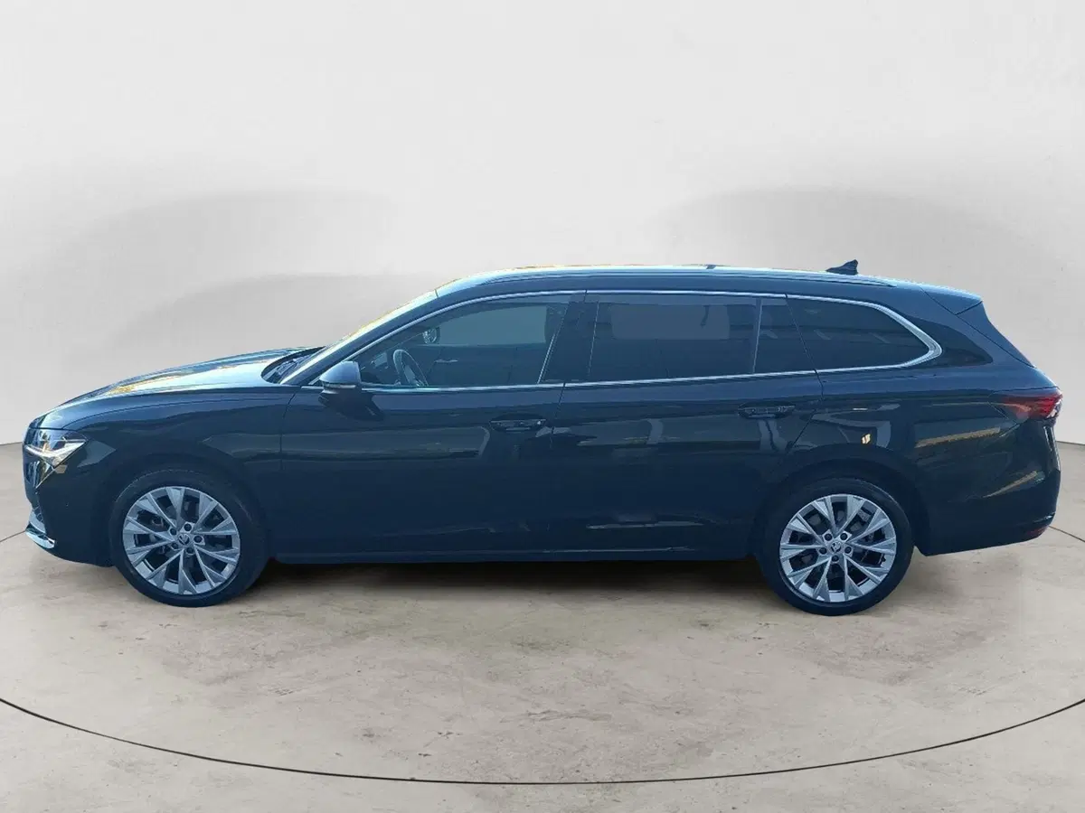 Skoda Superb usata a Ancona (2)
