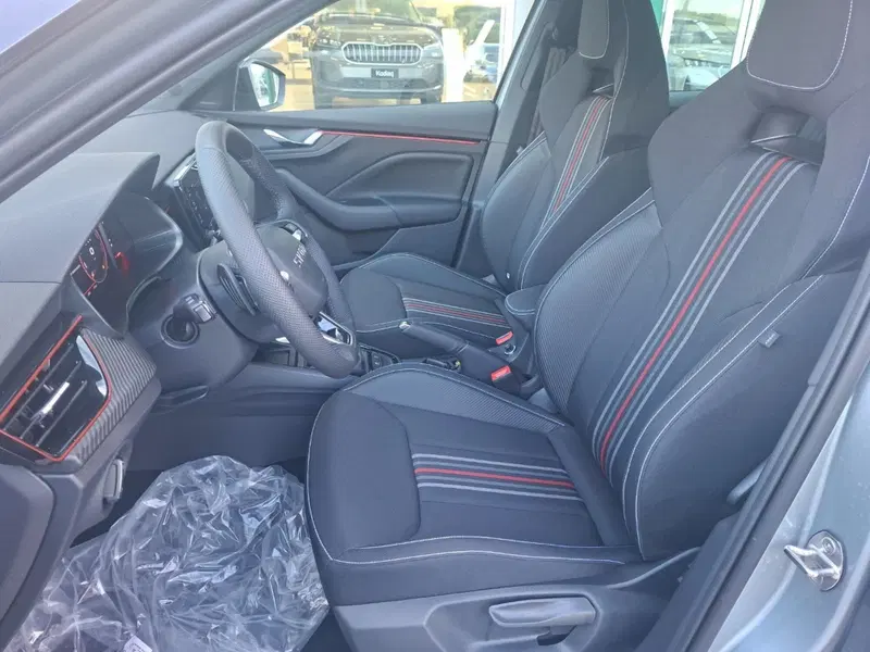 Skoda Kamiq nuova a Ancona (17)