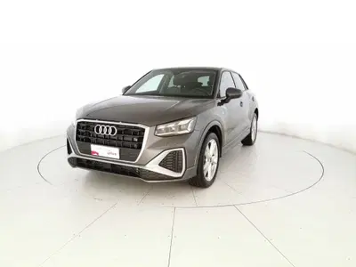 Audi Q2 35 1.5 tfsi S line edition s-tronic del 2025 usata a San Salvo