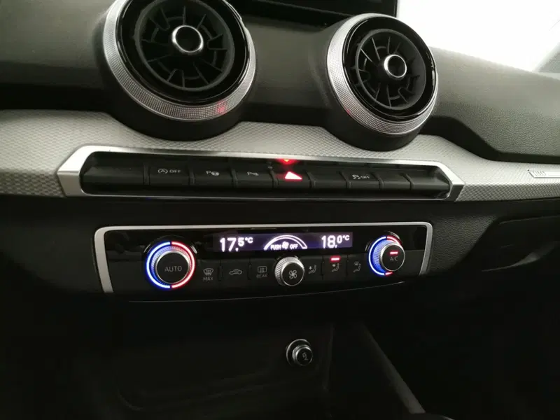 Audi Q2 usata a Chieti (16)