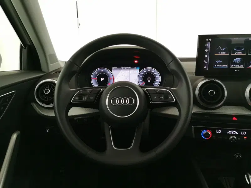 Audi Q2 usata a Chieti (9)