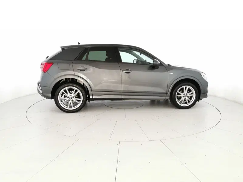 Audi Q2 usata a Chieti (4)