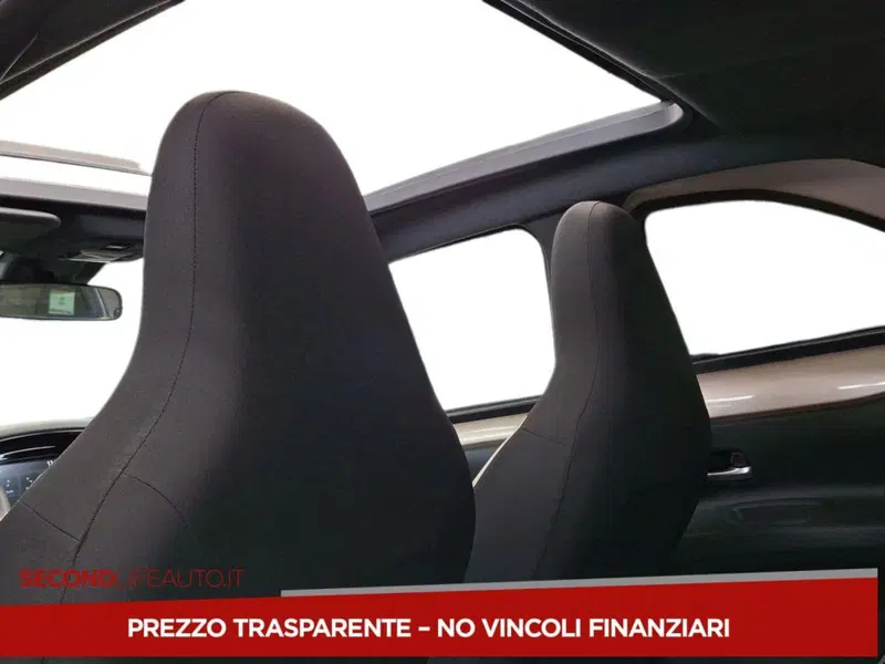 Toyota Aygo X usata a Roma (12)
