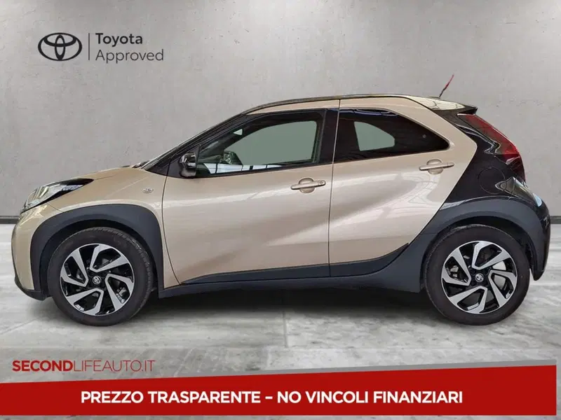 Toyota Aygo X usata a Roma (13)