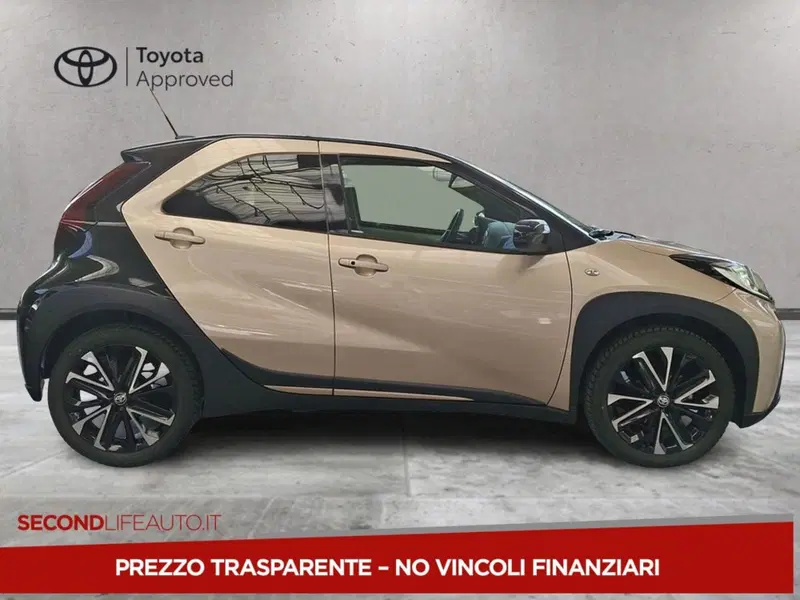 Toyota Aygo X usata a Roma (15)