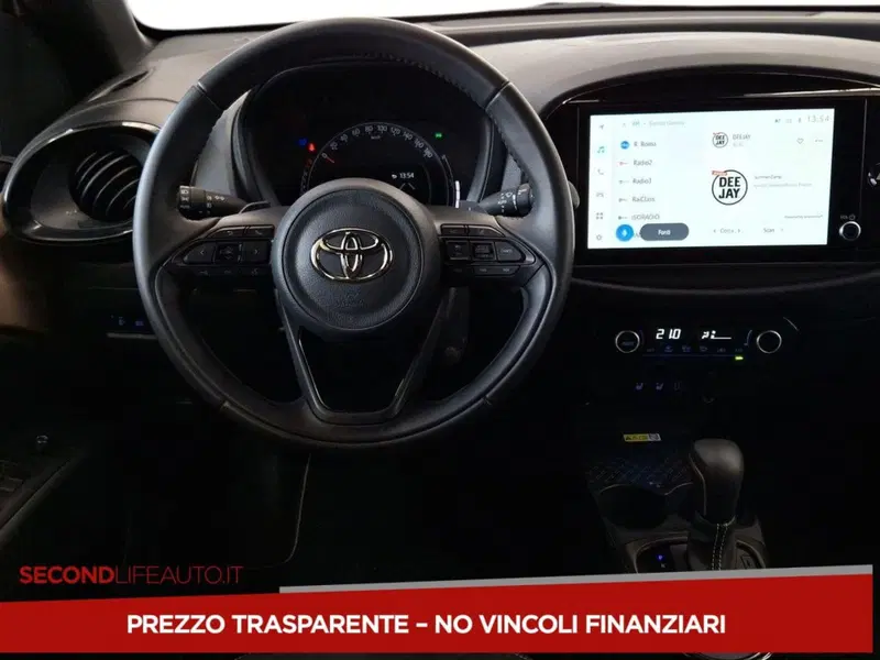 Toyota Aygo X usata a Roma (19)