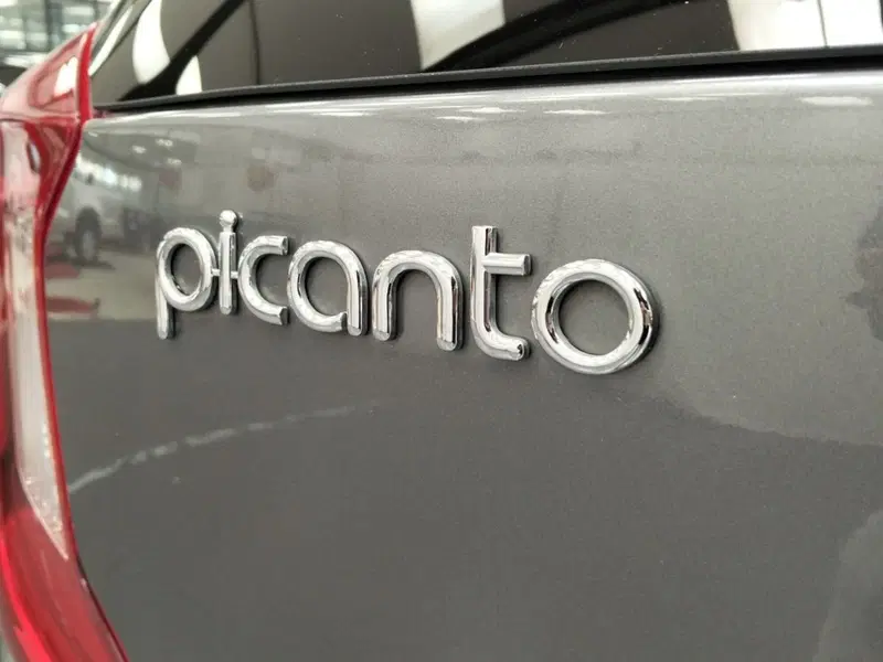 Kia Picanto usata a Roma (14)