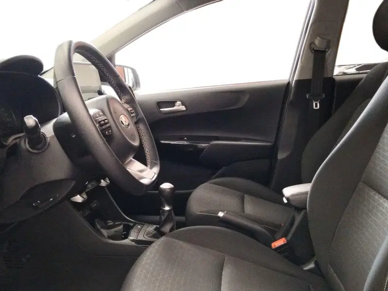 Kia Picanto usata a Roma (6)