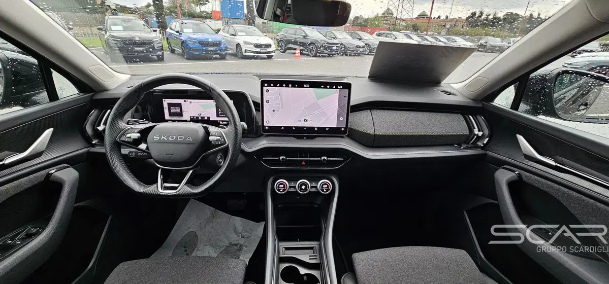 Skoda Kodiaq usata a Livorno (12)
