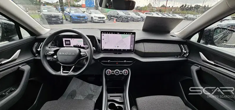 Skoda Kodiaq usata a Livorno (12)