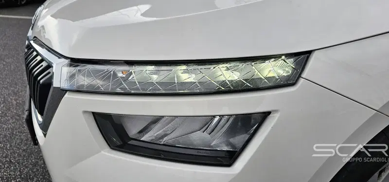 Skoda Kamiq usata a Livorno (9)