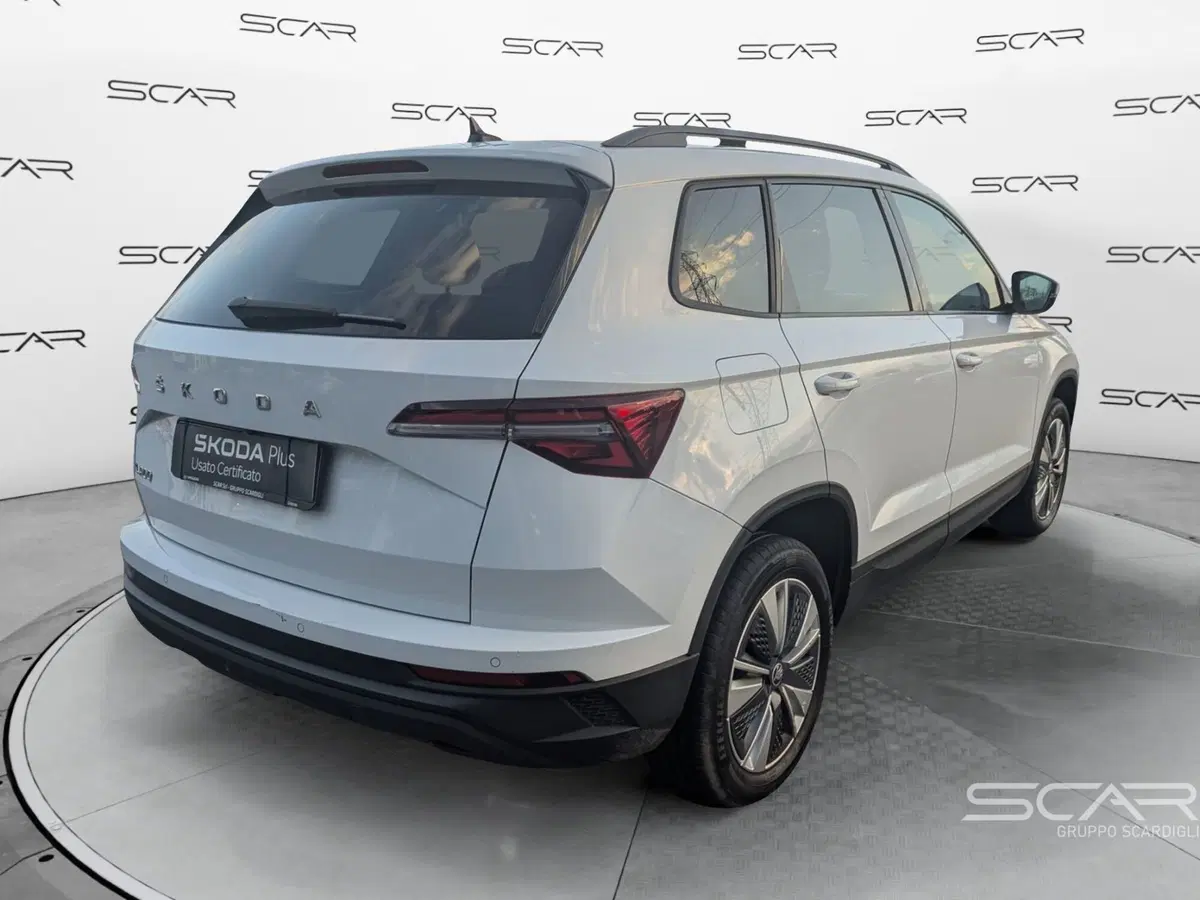 Skoda Karoq usata a Livorno (6)
