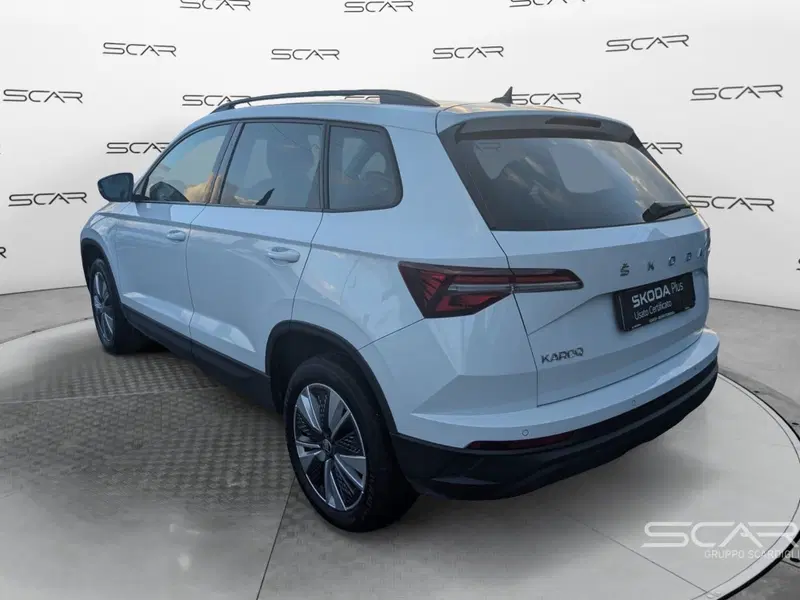 Skoda Karoq usata a Livorno (7)