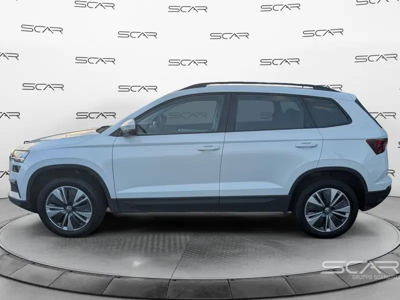 Skoda Karoq usata a Livorno (8)