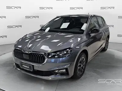 Skoda Fabia 1.0 tsi evo Young Edition 95cv del 2025 usata a Livorno