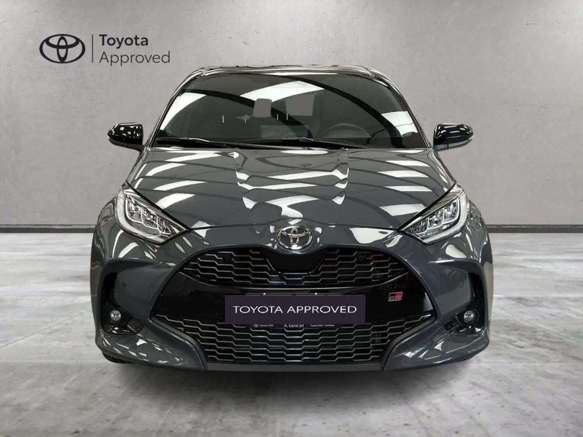 Toyota Yaris GR Sport usata a Roma (12)