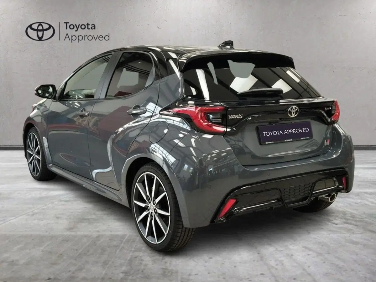 Toyota Yaris GR Sport usata a Roma (4)