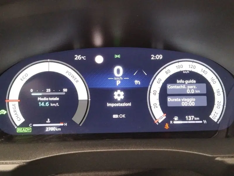 Toyota Yaris GR Sport usata a Roma (8)