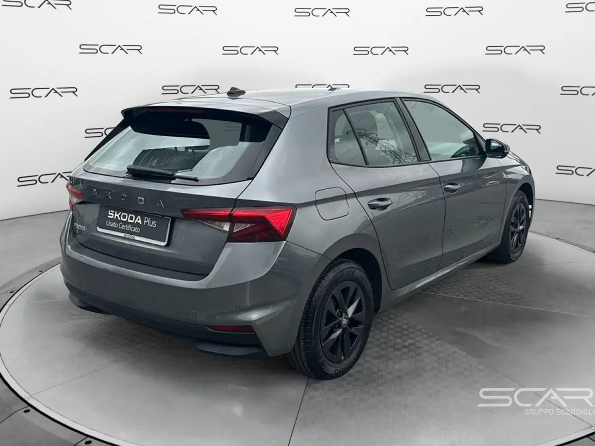 Skoda Fabia usata a Livorno (5)
