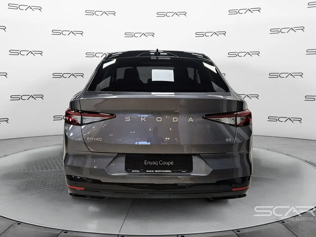 Skoda Enyaq nuova a Livorno (4)